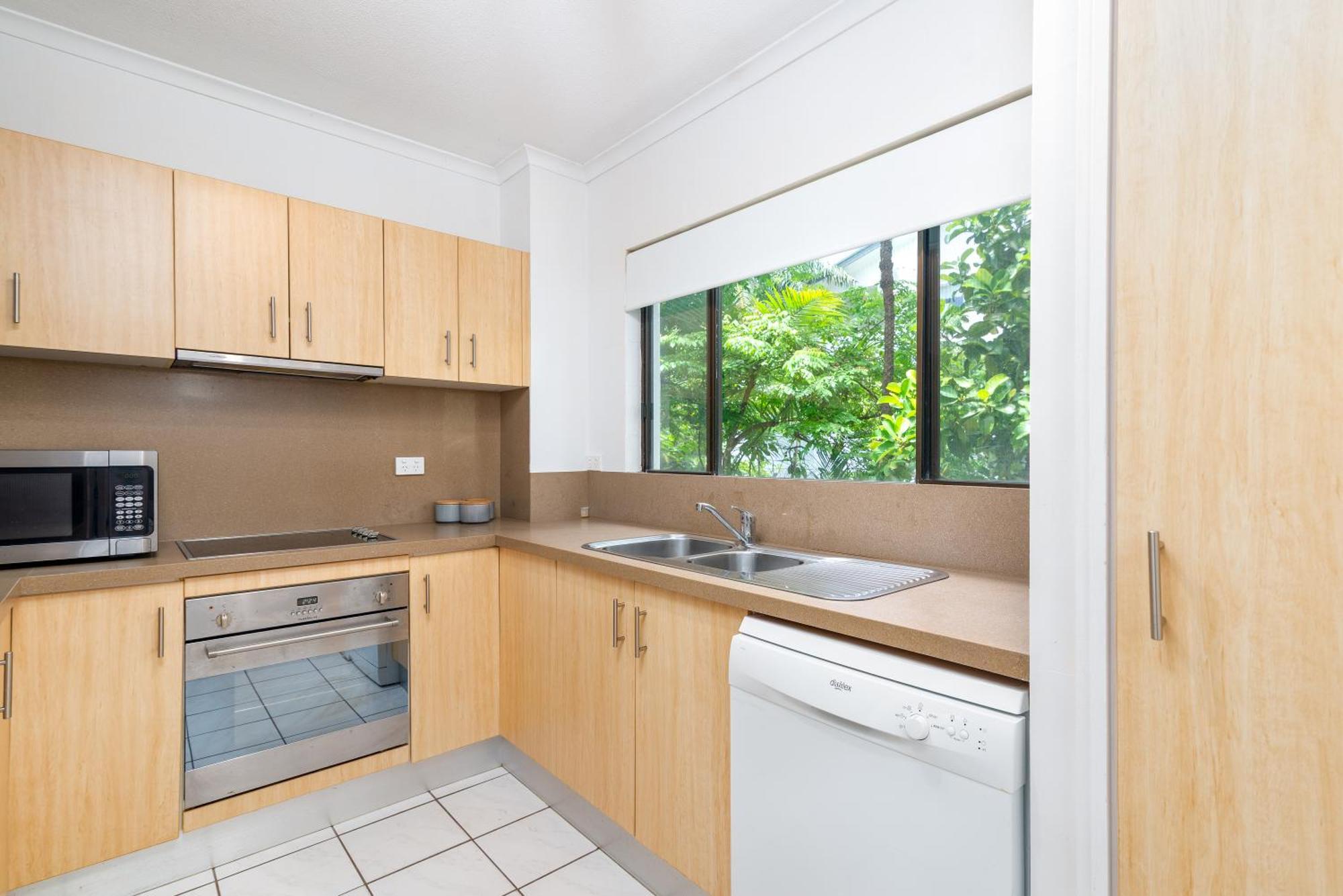 Tropical Reef Apartments Port Douglas Exteriör bild
