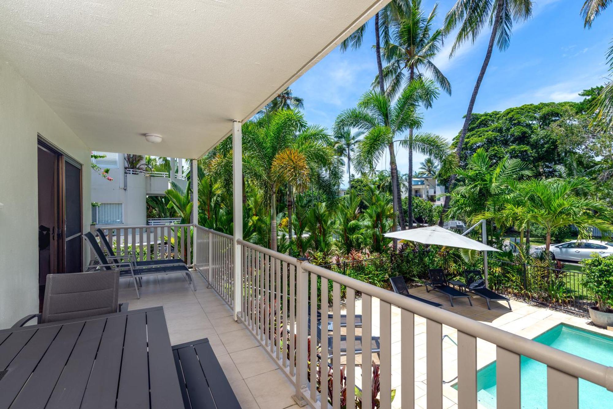 Tropical Reef Apartments Port Douglas Exteriör bild