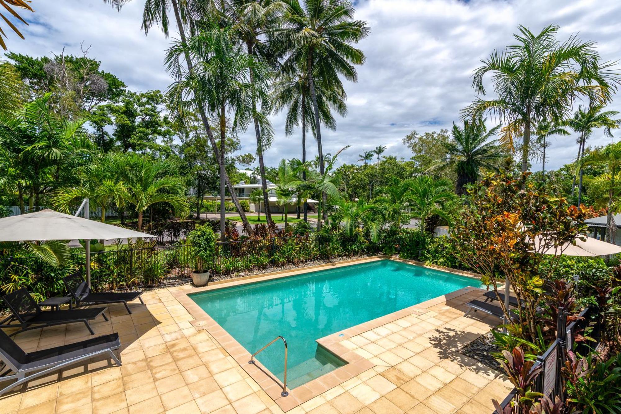 Tropical Reef Apartments Port Douglas Exteriör bild